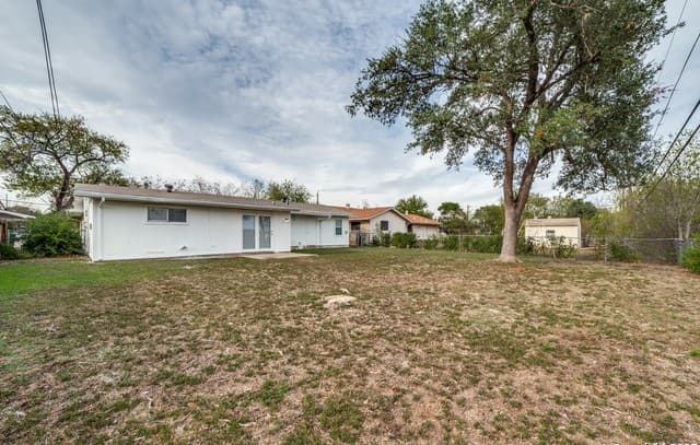 2802  Darwin Dr, San Antonio, TX 78228 — photo 24