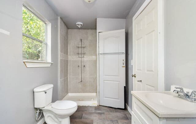 2912  Vera Cruz, San Antonio, TX 78207 — photo 11