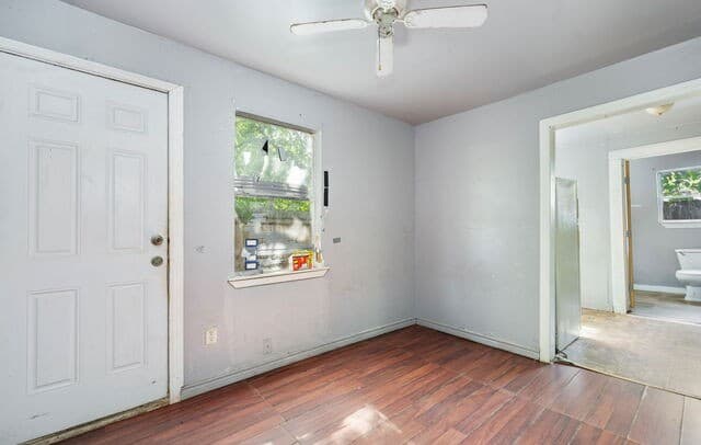 2912  Vera Cruz, San Antonio, TX 78207 — photo 6
