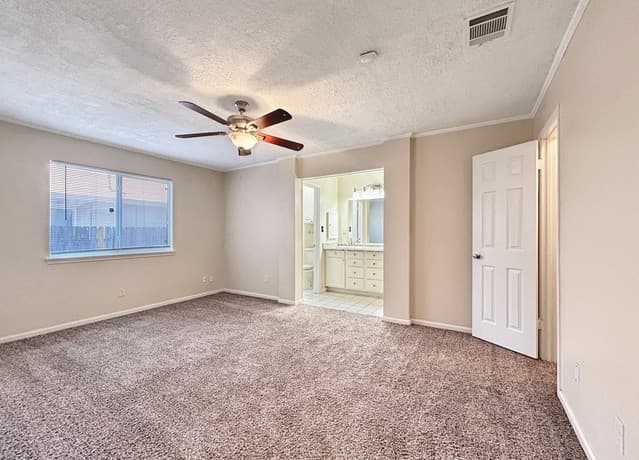 6042  Ridge Field St, San Antonio, TX 78250 — photo 7