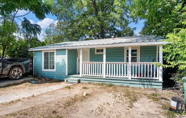 343  Alice Fay Ave