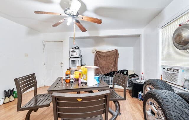 343  Alice Fay Ave, San Antonio, TX 78237 — photo 3