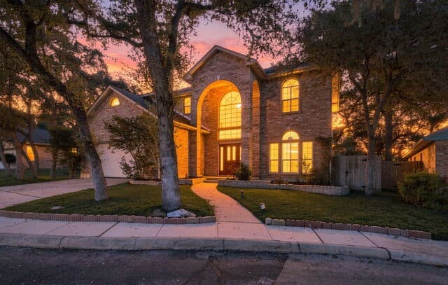11106  Auburn Woods, San Antonio, TX 78249 — photo 2