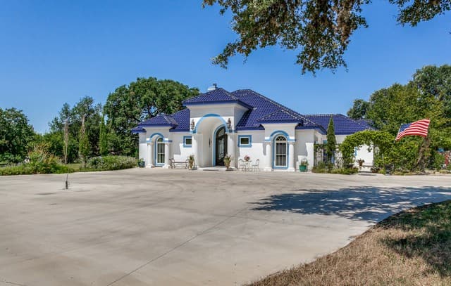497 N Thunder Creek Rd, Utopia, TX 78884 — photo 2