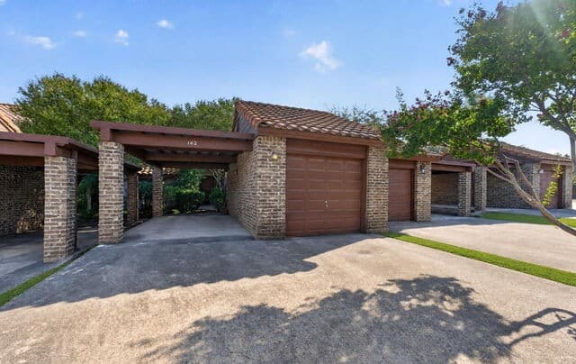 142  Caleta Bch, San Antonio, TX 78232 — photo 2