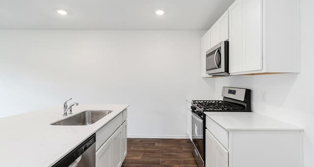 2122  Giant Cactus, San Antonio, TX 78221 — photo 12