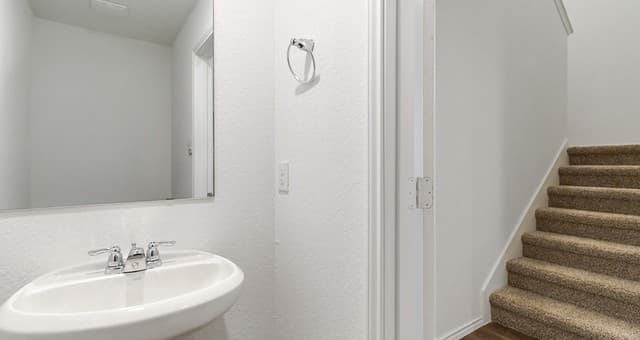 2122  Giant Cactus, San Antonio, TX 78221 — photo 13
