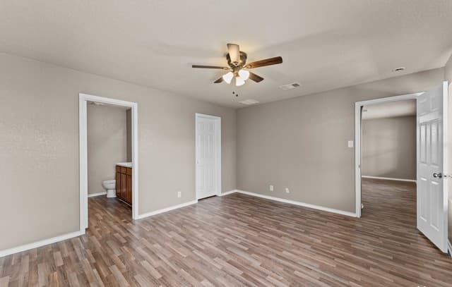 12122  Chi Chis Cv, San Antonio, TX 78221 — photo 17
