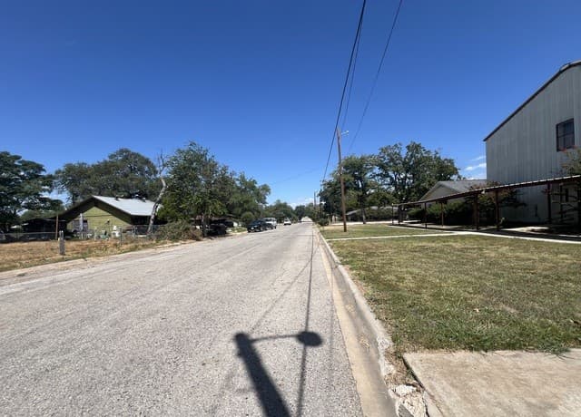 409  Ave D, Poteet, TX 78065 — photo 5