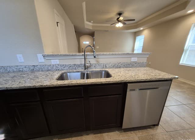 6414 Luglio Ln, San Antonio, TX 78233 — photo 11
