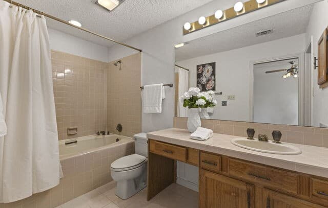 16715  Henderson Pass, San Antonio, TX 78232 — photo 23