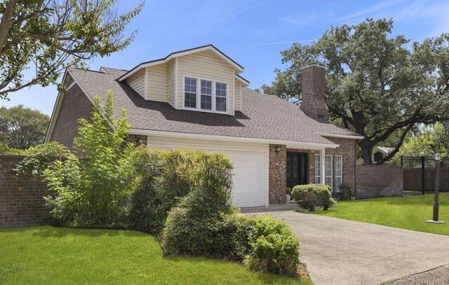 16715  Henderson Pass, San Antonio, TX 78232 — photo 5