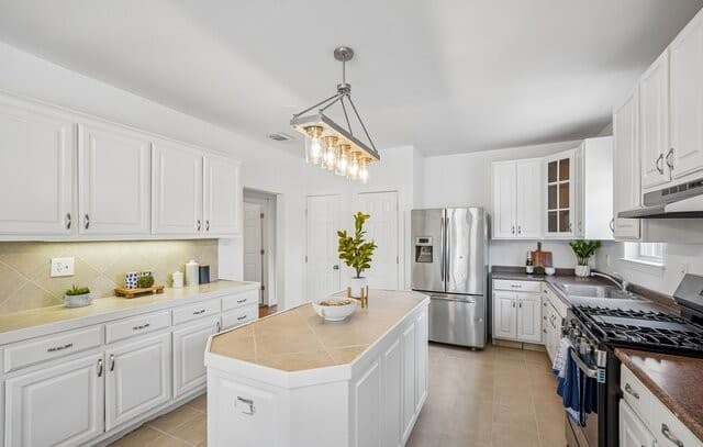 254  Lone Star Blvd, San Antonio, TX 78204 — photo 9