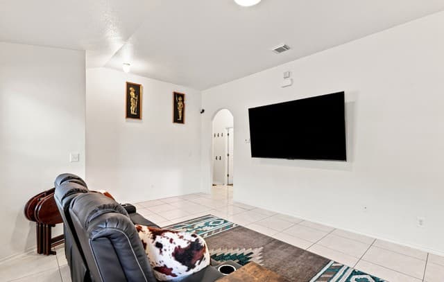 2515  Sunset Bnd, San Antonio, TX 78244 — photo 10