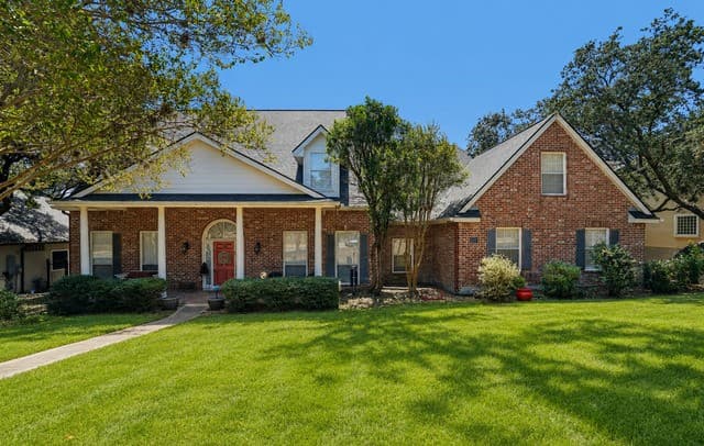 8238  Plum Valley Dr