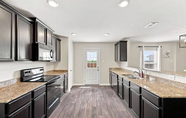15250  Snug Harbor Way, Von Ormy, TX 78073 — photo 11