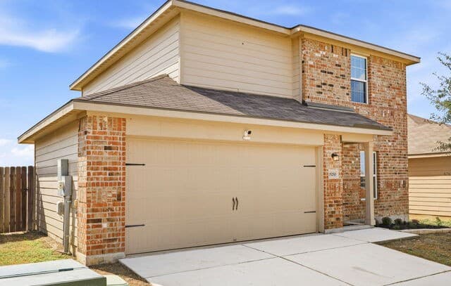 15250  Snug Harbor Way, Von Ormy, TX 78073 — photo 2