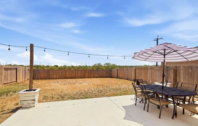15250  Snug Harbor Way, Von Ormy, TX 78073 — photo 23
