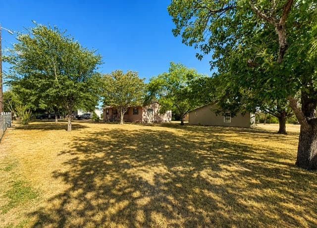 9589  Cedaredge, San Antonio, TX 78263 — photo 22