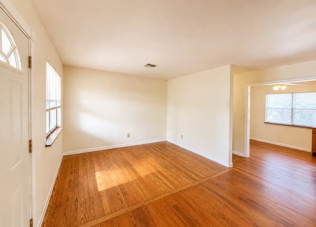 9589  Cedaredge, San Antonio, TX 78263 — photo 4