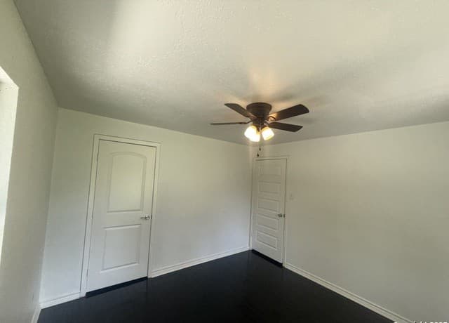 219  Mohawk St, San Antonio, TX 78211 — photo 12