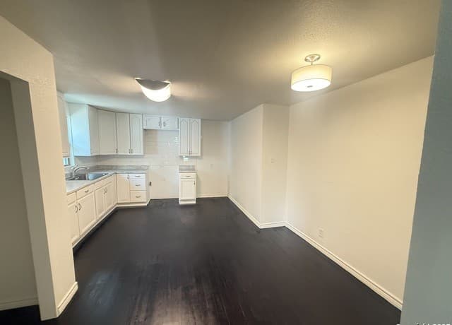 219  Mohawk St, San Antonio, TX 78211 — photo 7