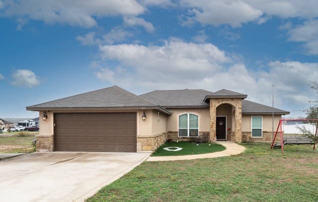 103  Muirfield, La Vernia, TX 78121 — photo 22