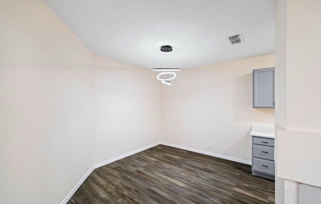 10035  Aztec Vlg, San Antonio, TX 78245 — photo 4