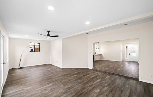 10035  Aztec Vlg, San Antonio, TX 78245 — photo 7