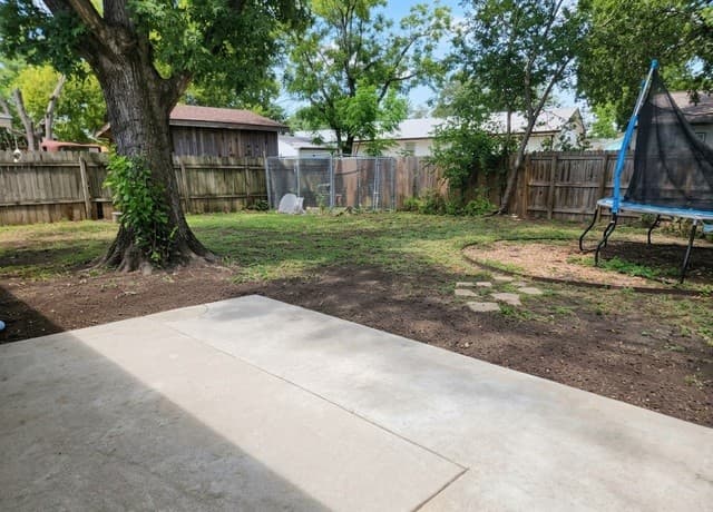 3811  Pipers Crest St, San Antonio, TX 78251 — photo 12