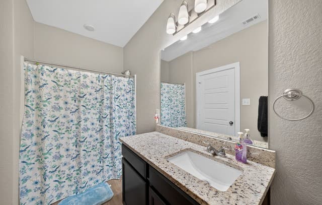 5306  Indian Desert St, San Antonio, TX 78242 — photo 23