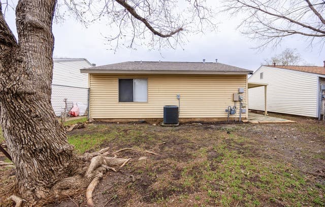 3543  Bottomless Lk, San Antonio, TX 78222 — photo 24