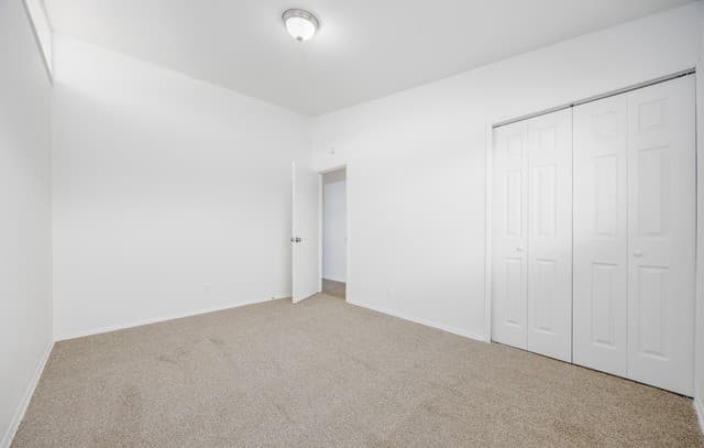 5119  Village Crst, San Antonio, TX 78218 — photo 11