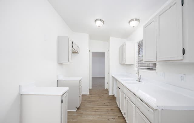 5119  Village Crst, San Antonio, TX 78218 — photo 25