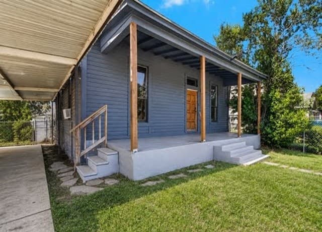 2106  Saunders Unit B