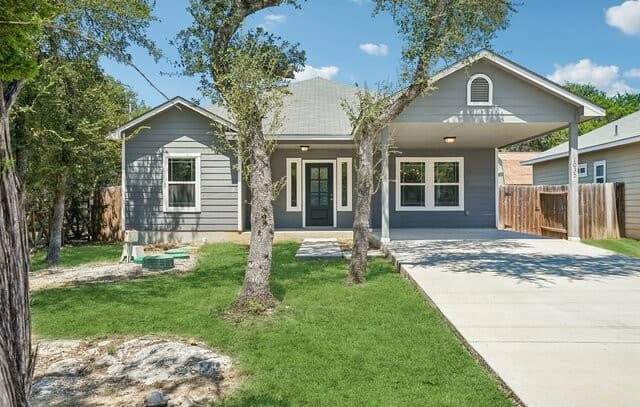 1035  Cedar Grove Trail