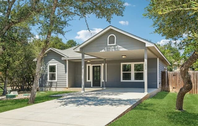 1035  Cedar Grove Trail, Spring Branch, TX 78070 — photo 2