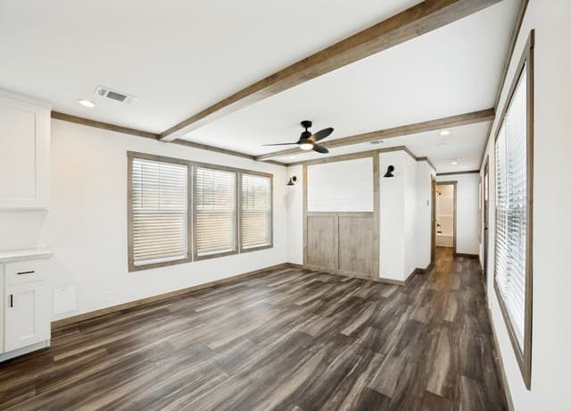1156  PR Vista Hills Ln, Somerset, TX 78069 — photo 17