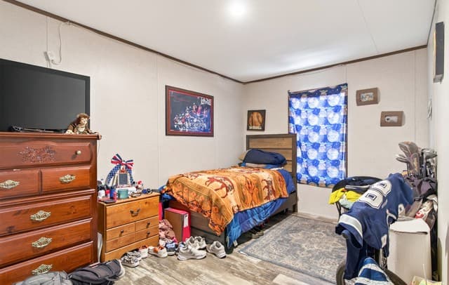 140  Valley View Dr, Poteet, TX 78065 — photo 18