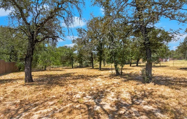 140  Valley View Dr, Poteet, TX 78065 — photo 23
