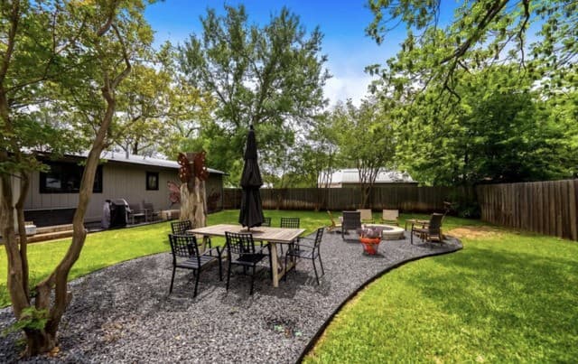 904 N Orange St, Fredericksburg, TX 78624 — photo 25