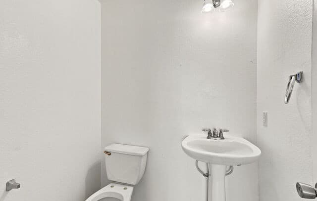 934  MAGNOLIA Summit, San Antonio, TX 78251 — photo 25