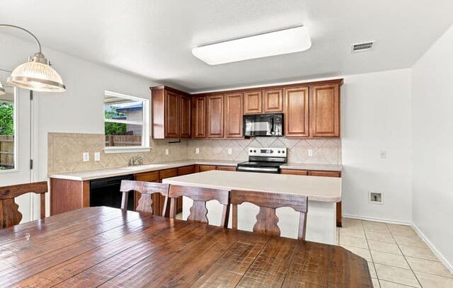 934  MAGNOLIA Summit, San Antonio, TX 78251 — photo 9