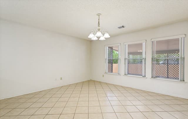 5003  Elk Crk, San Antonio, TX 78251 — photo 4