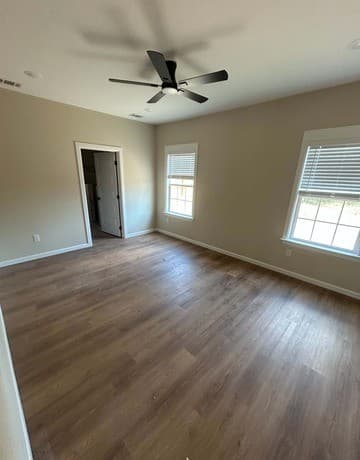 504  Hickory St, Jourdanton, TX 78026 — photo 6