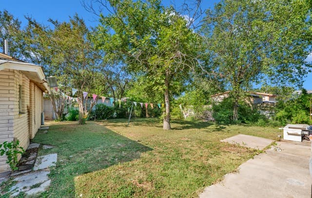 4407  Howard St, San Antonio, TX 78212 — photo 4
