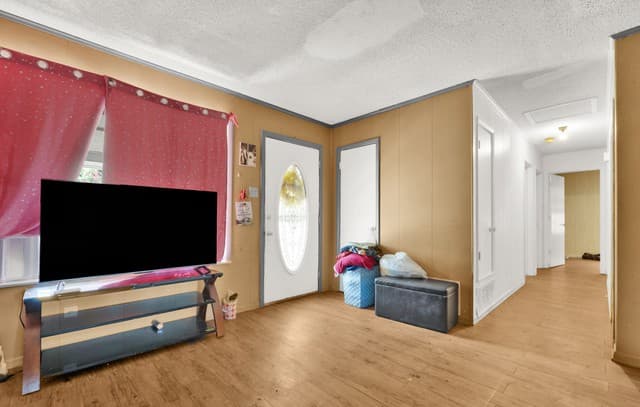 4407  Howard St, San Antonio, TX 78212 — photo 6