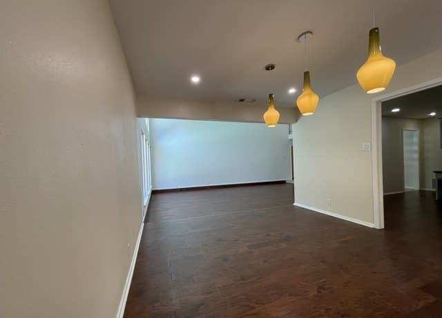 12607  Chateau Forest Ln, San Antonio, TX 78230 — photo 9