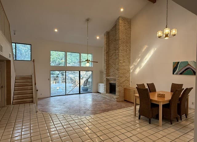 24  Donore, San Antonio, TX 78229 — photo 4