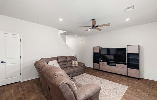 5024  Snap Hook, San Antonio, TX 78261 — photo 6